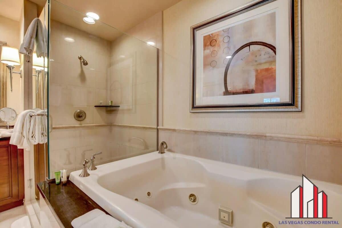 הוילה לאס וגאס Mgm Signature 15-603 Strip View Jacuzzi Studio מראה חיצוני תמונה